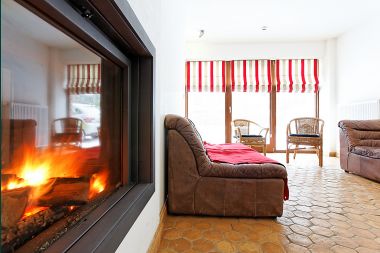 Holiday cottage in Redu for 12 persons in the Ardennes