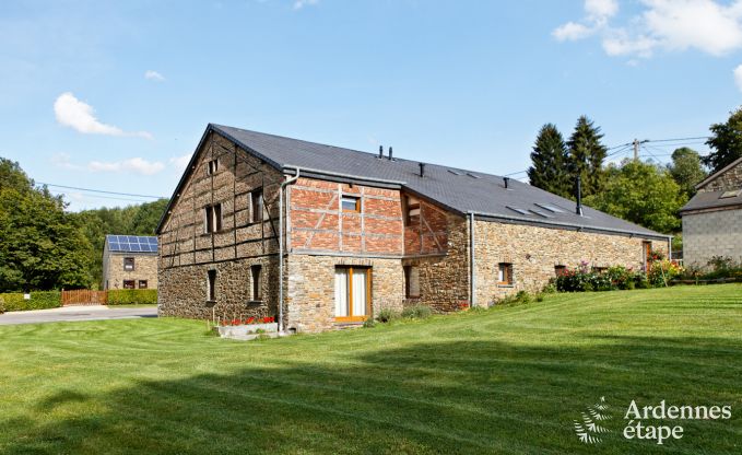 Charming holiday house for 12 persons in a farmhouse in Redu