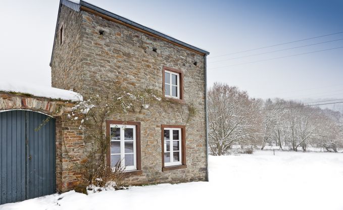Authentic farmhouse holiday cottage for 16 pers. to rent in Redu