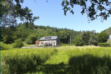 Holiday cottage in Redu for 14 persons in the Ardennes