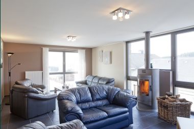 Holiday cottage in Redu for 17 persons in the Ardennes