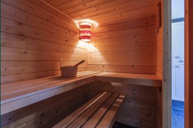 Holiday cottage in Redu for 15 persons in the Ardennes