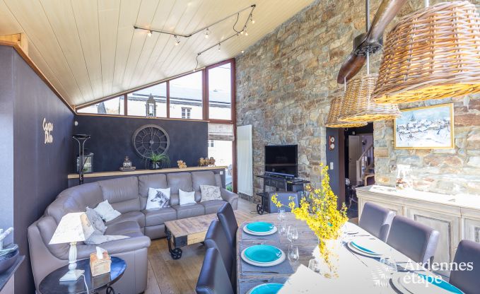 High-end villa in Redu, Ardennes, 9 people, outdoor pool, sauna, steam room, indoor and outdoor jacuzzi, private garden, complete equipment