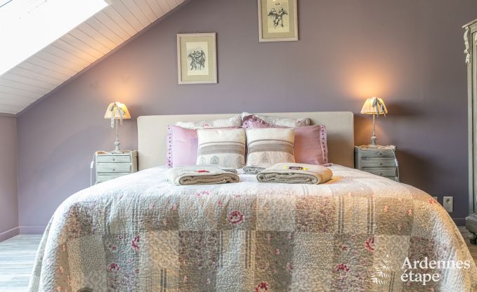 High-end villa in Redu, Ardennes, 9 people, outdoor pool, sauna, steam room, indoor and outdoor jacuzzi, private garden, complete equipment