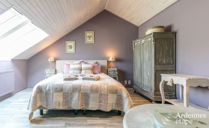 High-end villa in Redu, Ardennes, 9 people, outdoor pool, sauna, steam room, indoor and outdoor jacuzzi, private garden, complete equipment