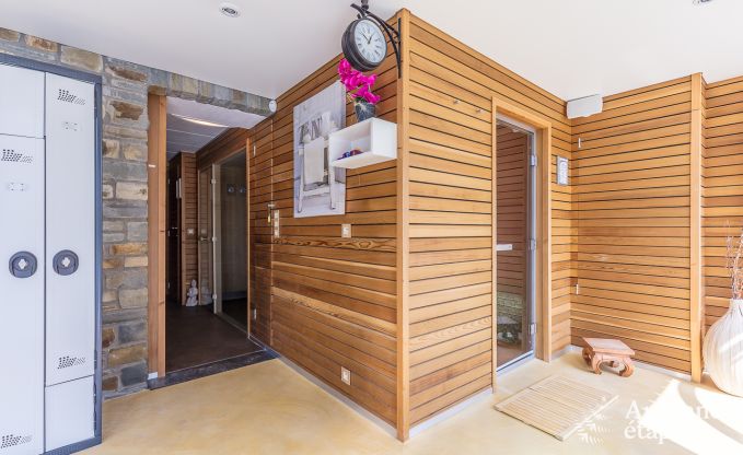 High-end villa in Redu, Ardennes, 9 people, outdoor pool, sauna, steam room, indoor and outdoor jacuzzi, private garden, complete equipment