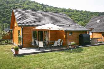 Pleasant holiday cottage ideal for a stay for 6 persons in Remouchamps