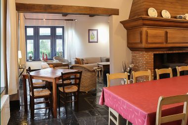 Castle in Rochefort for 18 persons in the Ardennes