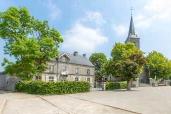 Holiday home in Rochefort for 21 people in the Ardennes