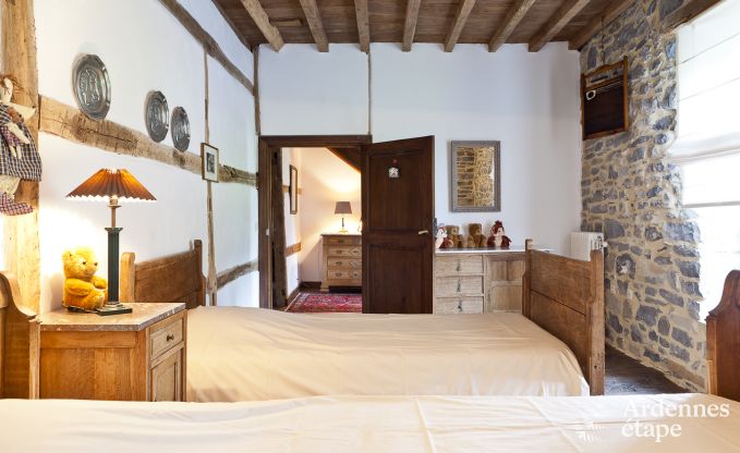 Holiday cottage in Rochefort for 21 persons in the Ardennes