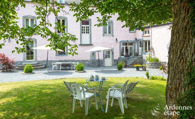 Holiday cottage in Rochefort for 21 persons in the Ardennes