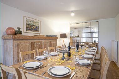 Holiday cottage in Rochefort for 12/14 persons in the Ardennes