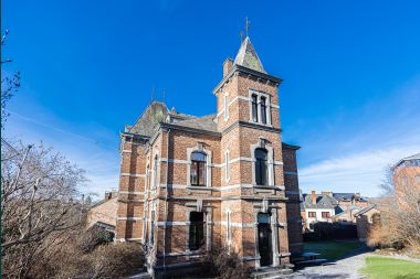 Holiday cottage in Rochefort for 8 persons in the Ardennes