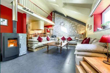 Holiday cottage in Rochefort for 12 persons in the Ardennes