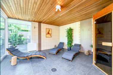 Holiday cottage in Rochefort for 12 persons in the Ardennes