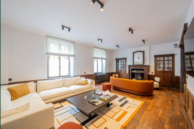 Large holiday home in Rochefort for 25 people with 11 bedrooms, 11 bathrooms, sauna and bar