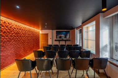 High-end holiday home for 32 people in Rochefort with private bathrooms and natural swimming pool