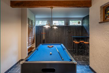 High-end holiday home for 32 people in Rochefort with private bathrooms and natural swimming pool