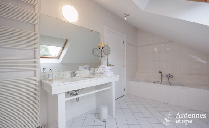 Luxury villa in Rochefort for 28/30 persons in the Ardennes