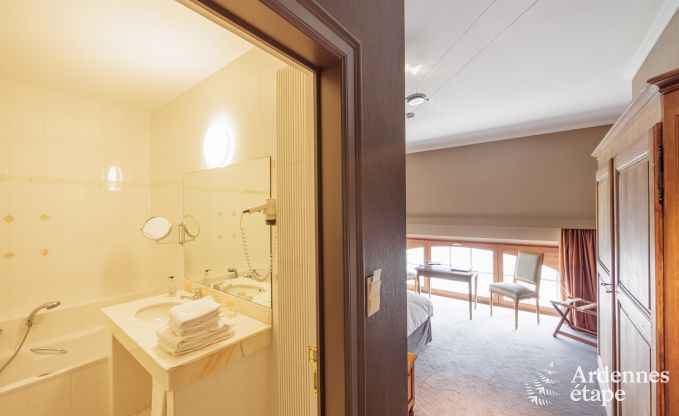 Luxury villa in Rochefort for 28/30 persons in the Ardennes