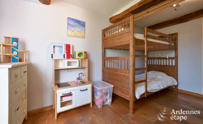 Holiday cottage in Rochefort for 8 persons in the Ardennes