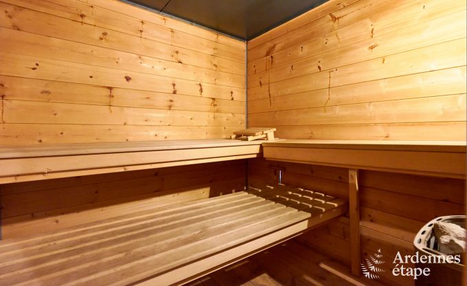 Holiday cottage in Rochefort for 8 persons in the Ardennes