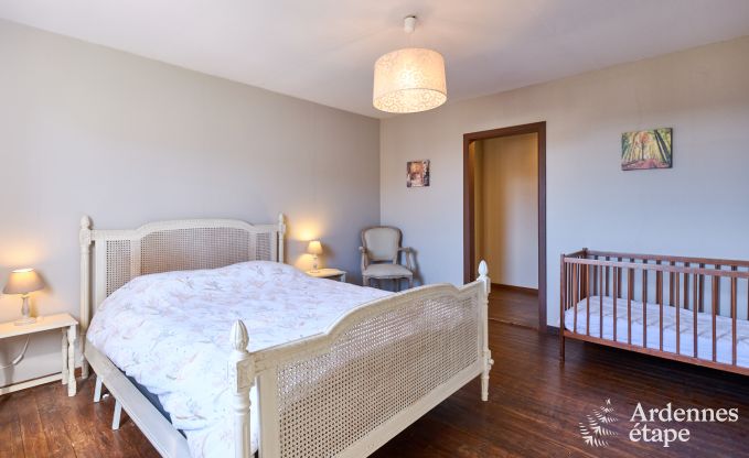Holiday cottage in Rochefort for 8 persons in the Ardennes