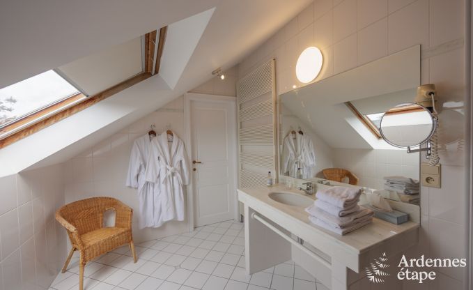 Luxury villa in Rochefort for 20 persons in the Ardennes