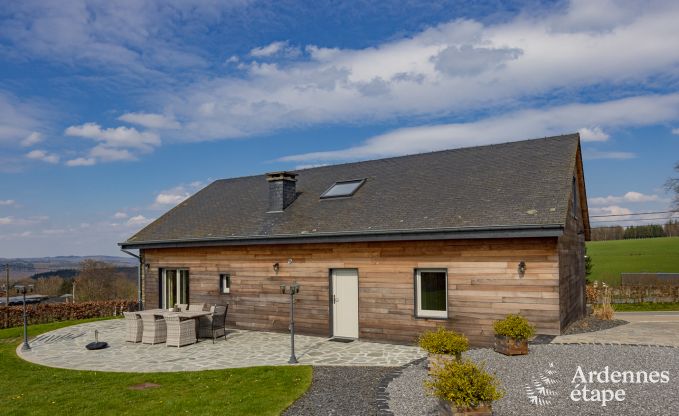 Holiday cottage in Rochehaut for 6/8 persons in the Ardennes