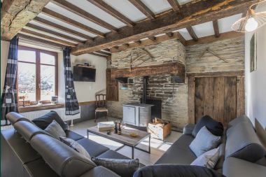 Holiday cottage in Rochehaut for 7/9 persons in the Ardennes