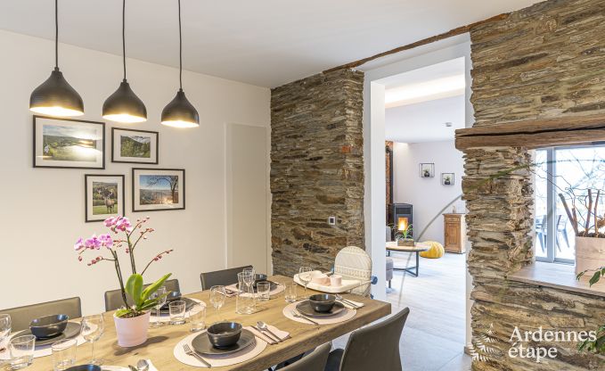 Holiday home for 8 guests in the Ardennes