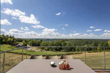 Holiday cottage in Rochehaut for 8 persons in the Ardennes