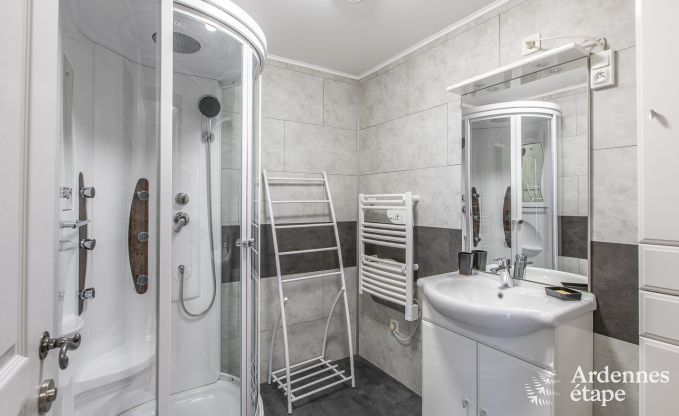 Holiday cottage in Rochehaut for 7/9 persons in the Ardennes