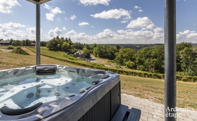 Holiday cottage in Rochehaut for 8 persons in the Ardennes