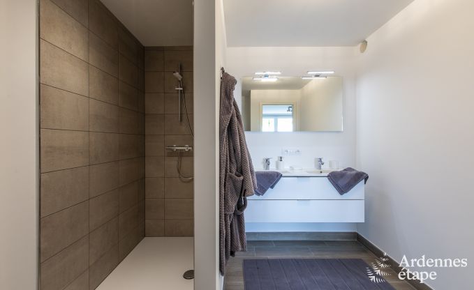 Holiday cottage in Rochehaut for 8 persons in the Ardennes