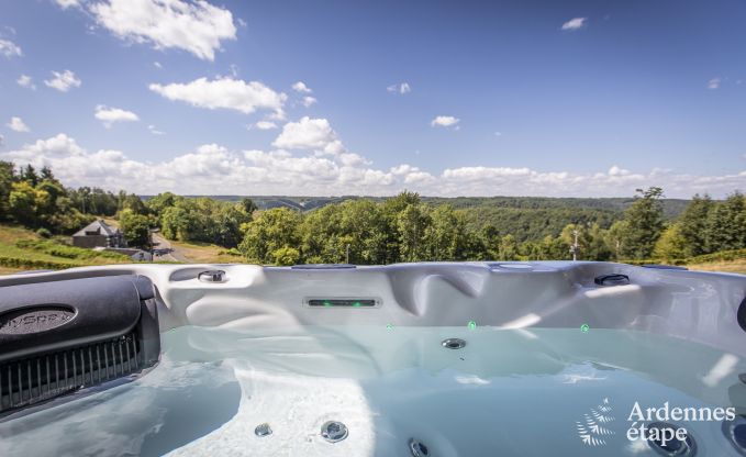 Holiday cottage in Rochehaut for 8 persons in the Ardennes