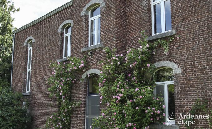 Holiday home in Saint-Hubert: haven of peace for 7 people in the Ardennes with private garden and family amenities