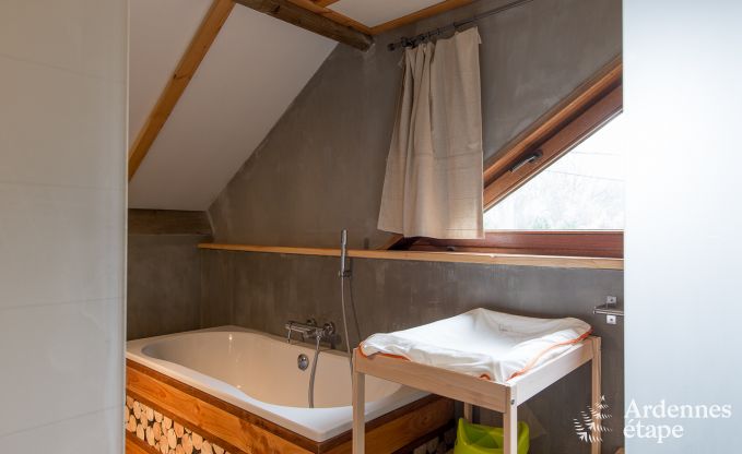 Chalet-style holiday house for 9 people in the Ardennes (Saint-Hubert)