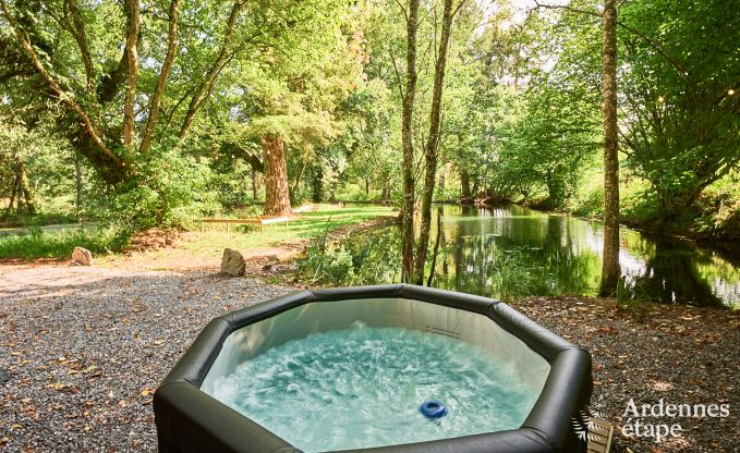 Remote chalet by pond in Saint-Hubert, Ardennes