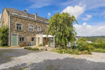 English-style holiday home for 18 people in Saint-Hubert (Ardennes)