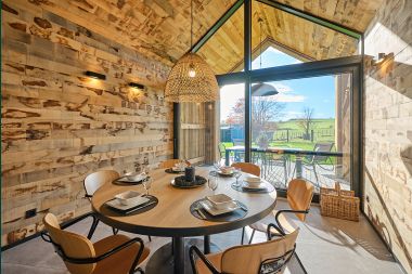 Holiday home in Saint-Hubert: comfortable accommodation for 6 people with sauna, playroom, and private garden in the Ardennes