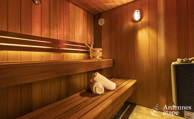 Holiday cottage in Saint-Hubert for 8 persons in the Ardennes