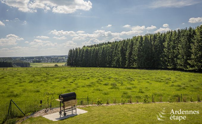 Holiday cottage in Saint-Hubert for 8 persons in the Ardennes