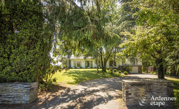 Holiday cottage in Saint-Hubert for 8 persons in the Ardennes