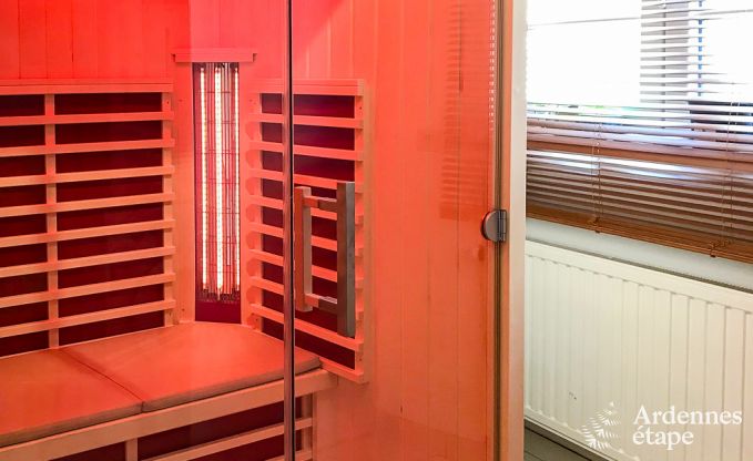 Holiday cottage in Saint-Hubert for 8 persons in the Ardennes