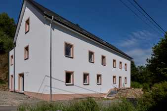 Holiday home Saint-Vith for 23 people with 6 bedrooms, sauna and garden