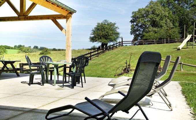 Historic castle in Sainte-Ode for 46 people, with swimming pool