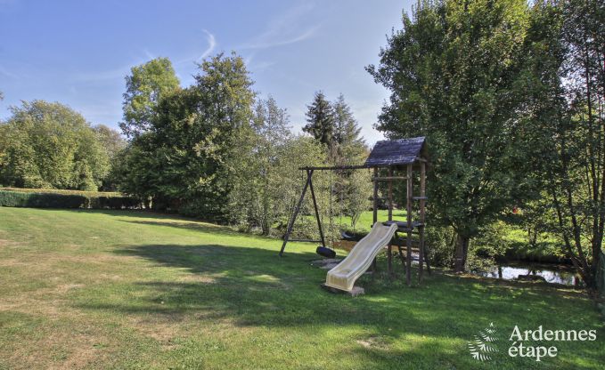 Holiday home in Sainte-Ode: haven of peace in the Ardennes for 6 people with modern amenities