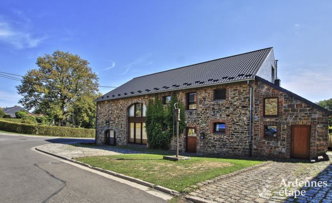 Holiday home in Sainte-Ode: haven of peace in the Ardennes for 6 people with modern amenities