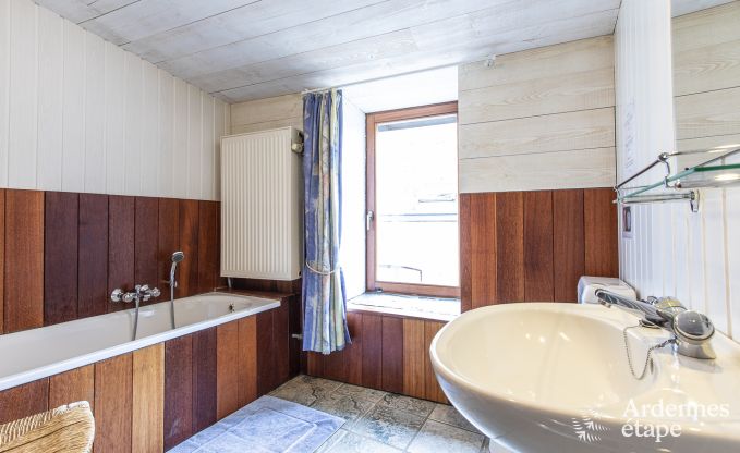 Holiday cottage in Sainte-Ode for 6 persons in the Ardennes